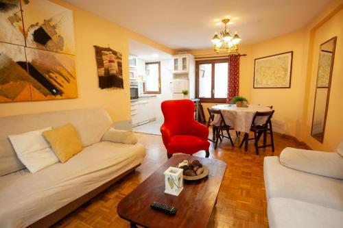 Casa Celia by CARDI SUITES