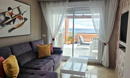 Penthouse with stunning sea view terrace