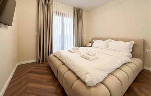 Cozy Apartment In Rovinj With House Sea View