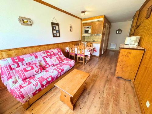 Résidence Villaret - Appartement 4 personnes au pied des pistes des 3 Vallées MAE-3243