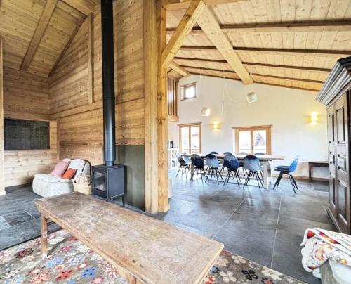 Chalet L'outa - Chalet de standing, proche des pistes et des commerces MAE-1313