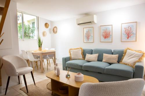 Duplex carré d'or au calme sur cour 100m de la plage