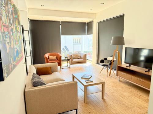 Studio flat on Mehmet Akif Street