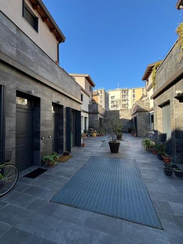 Charming house with private courtyard