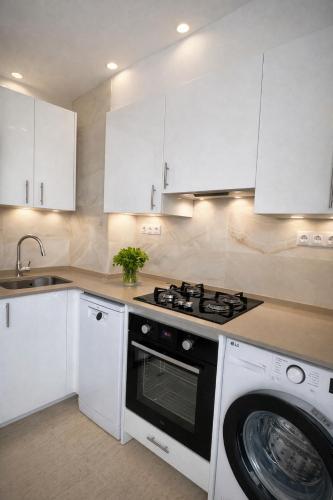 Holiday Apartment with Padel & Tennis