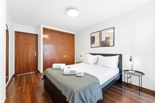 GuestReady - Charming duplex with twin terraces