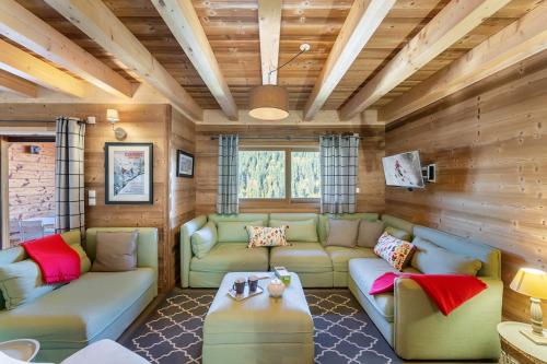 Chalet Etringa A12 - BO Immobilier - Reduced prices on ski passes Châtel & Portes du Soleil