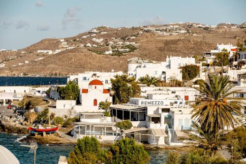 Harbor View Apartment in Mykonos Town Central