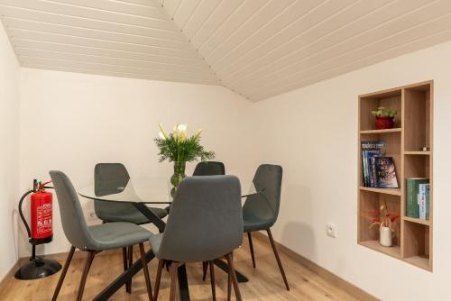 Lira's Loft - New Modern Loft In Calheta - Madeira