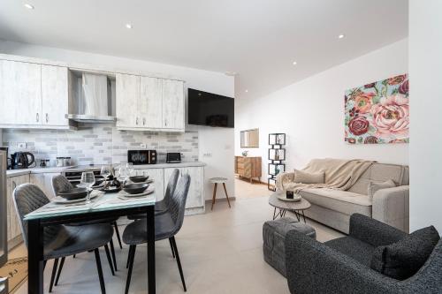 The Rustic Lane Apartment - Old Town Kos