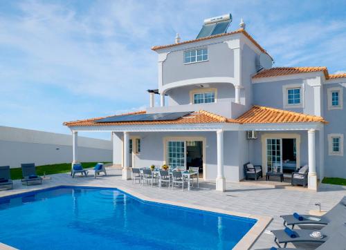 Villa Ocean - com piscina aquecível e BBQ em Albufeira