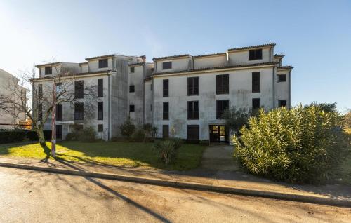 Stunning Apartment In Porec With Wifi