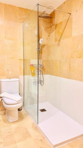 Room City Estepona M Méndez Cozy 3BR 2Bath