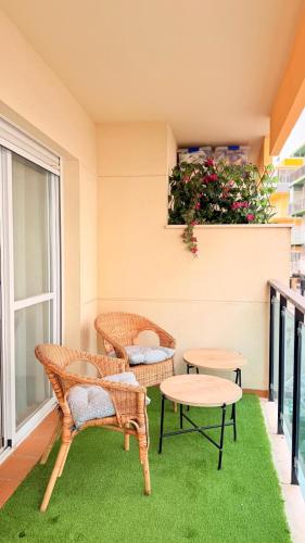 Room City Estepona M Méndez Cozy 3BR 2Bath