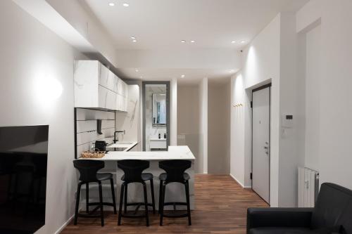 Luxury Apartment for 6 person in Duomo - Mirable PM