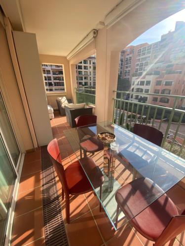 Monaco Fontvieille elegant apt - Luxury Terrace & Pool - Garden View photo 20