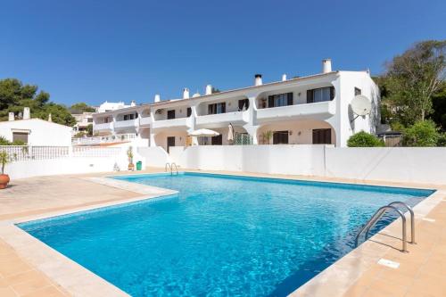 Casa Ferrolho walk to beach and Carvoeiro centre