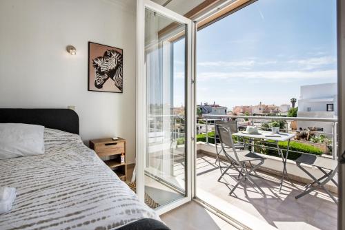 Casa Jacadi Luxury Villa, Private Pool, Rooftop terrace with sea View!