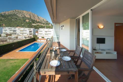 WELCS APARTAMENTO 320 PDA con balcon y piscina