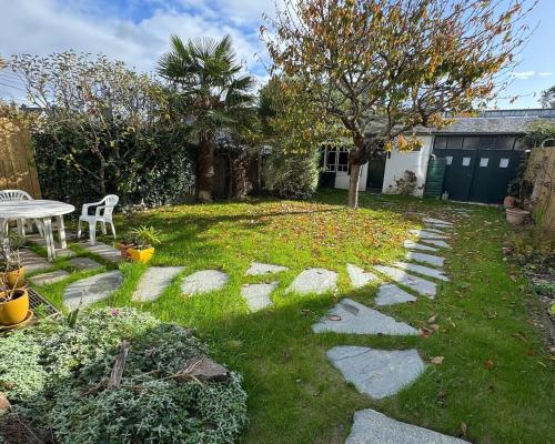 Maison avec jardin proche de la mer 5 à 7 personnes