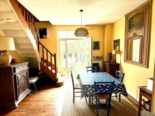 Maison avec jardin proche de la mer 5 à 7 personnes