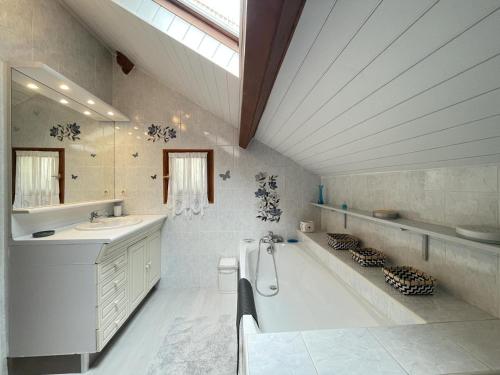 Gite des cols tesisinde bir banyo