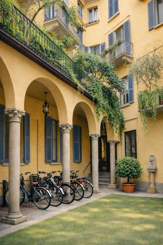 Luxury Design Apartment in the heart of Milan