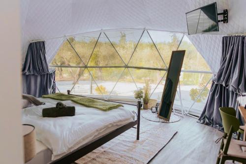 Olive Dome, Luxury Glamping Dome in Crete