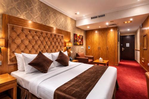 Royal Tulip Hotel LLC