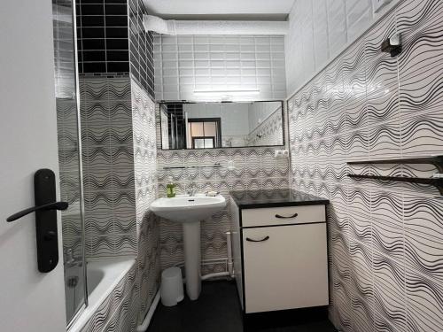 Studio cabine CAP D'AGDE NATURISME CN060-K122