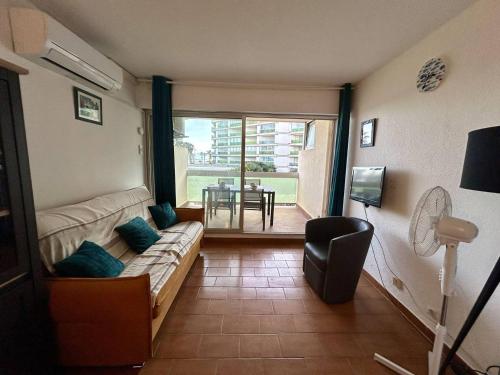 CR040-B119 Appartement vue mer CANET SUD