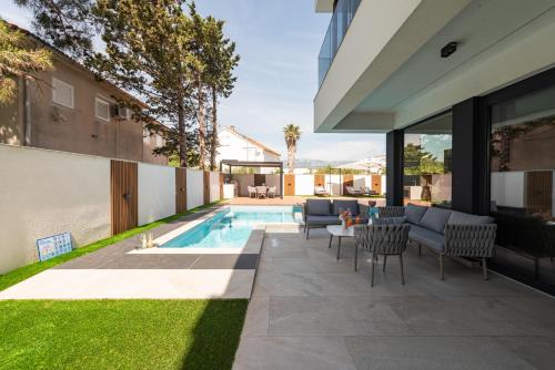 Luxury Villa Elements - Novalja