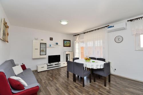 Apartment Yolanda