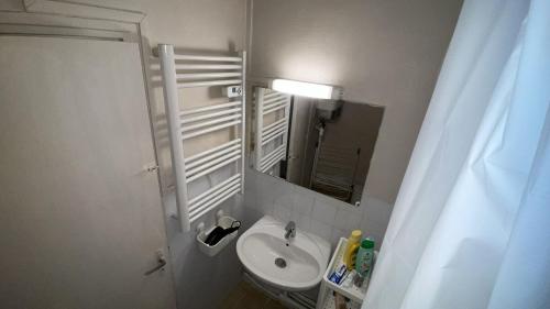 Cute apartment in Paris