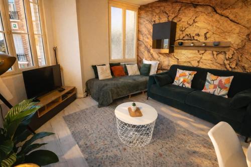 Les Suites du Quai - 11 pers - Face Gare Aulnay