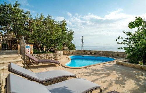 Awesome Home In Makarska
