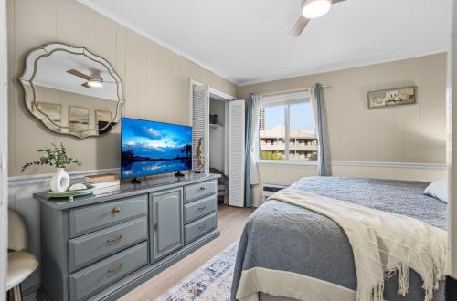 2BR 2BA A Place At The Beach I Modern 1st Row Ocean View Myrtle Beach Condo photo 28