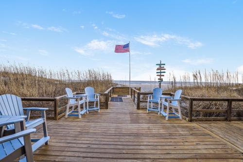 2BR 2BA A Place At The Beach I Modern 1st Row Ocean View Myrtle Beach Condo photo 47
