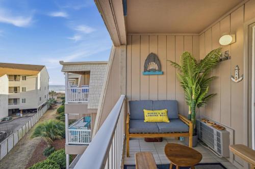 2BR 2BA A Place At The Beach I Modern 1st Row Ocean View Myrtle Beach Condo photo 12