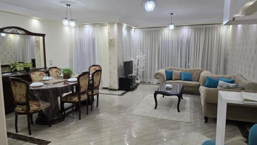 Apartment in Sheraton