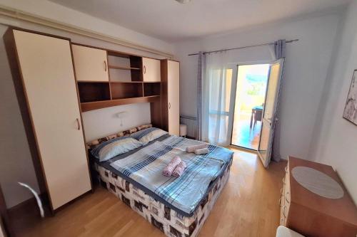 Apartment Supetarska Draga - Donja 2013c