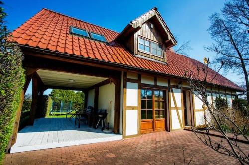Comfortable holiday villa with terrace and garden