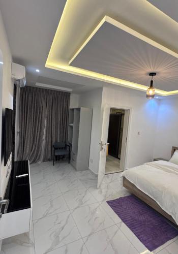 Modern comfort near Adjiringanor