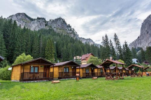 Bangunan di mana terletaknya lodge