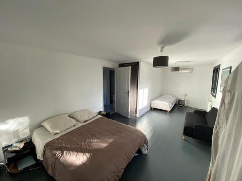 Saint Raphael-Parc Santa Lucia waterfront villa