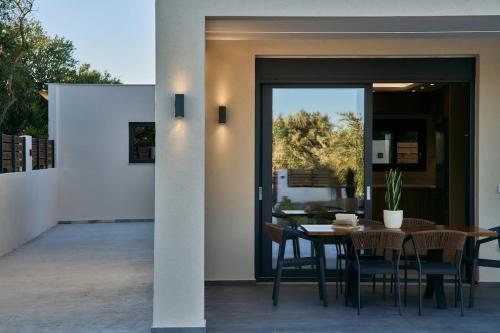 Villa Aurelio, An Ethereal Delight By Mind Your Villa