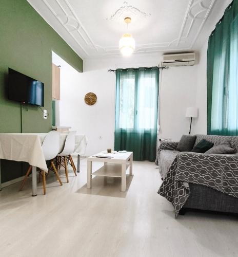 M&M Cozy Apartment 1