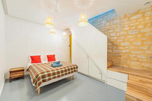 Cozy flat with 2 bedrooms in Saint Germain des Prés - up to 6 people