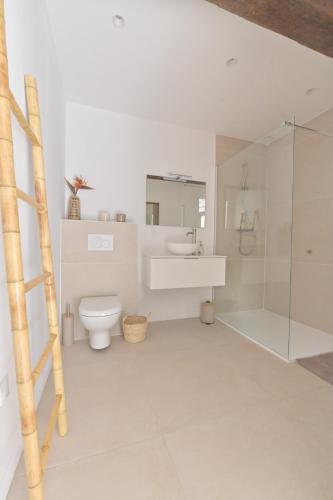 Maison de charme 12 personnes avec 3 suites indépendantes au Mas Conte à Canet en Roussillon