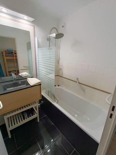 Cap Corniche Superb Studio with sea view